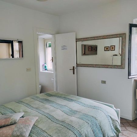 Appartamento Maddalena House Varenna Esterno foto