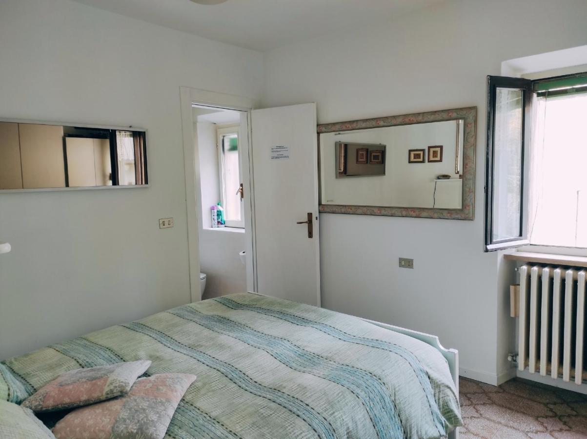 Appartamento Maddalena House Varenna Esterno foto