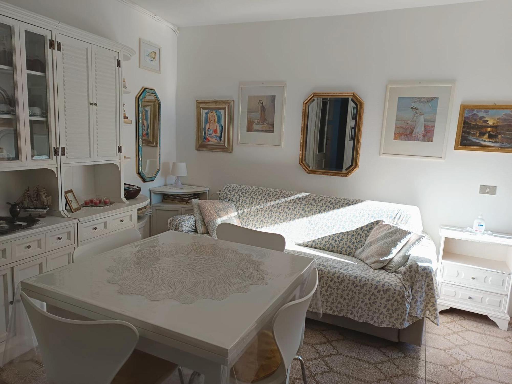 Appartamento Maddalena House Varenna Esterno foto